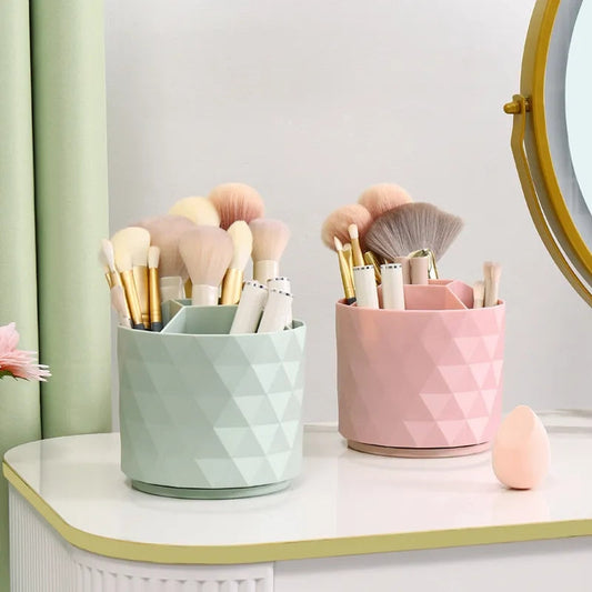 AestheticTwist Makeup Brush Holder