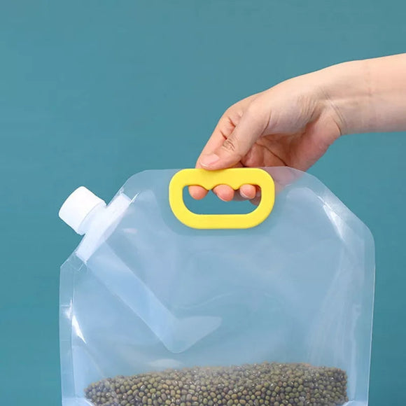 Transparent plastic spout pouch
